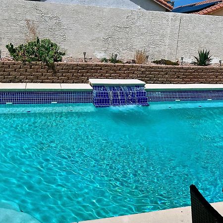 Amazing Heated Pool And Private Hot Tub 3Br In Heart Of Lv Villa Las Vegas Kültér fotó