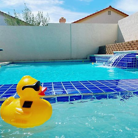 Amazing Heated Pool And Private Hot Tub 3Br In Heart Of Lv Villa Las Vegas Kültér fotó