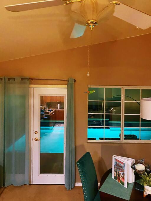 Amazing Heated Pool And Private Hot Tub 3Br In Heart Of Lv Villa Las Vegas Kültér fotó